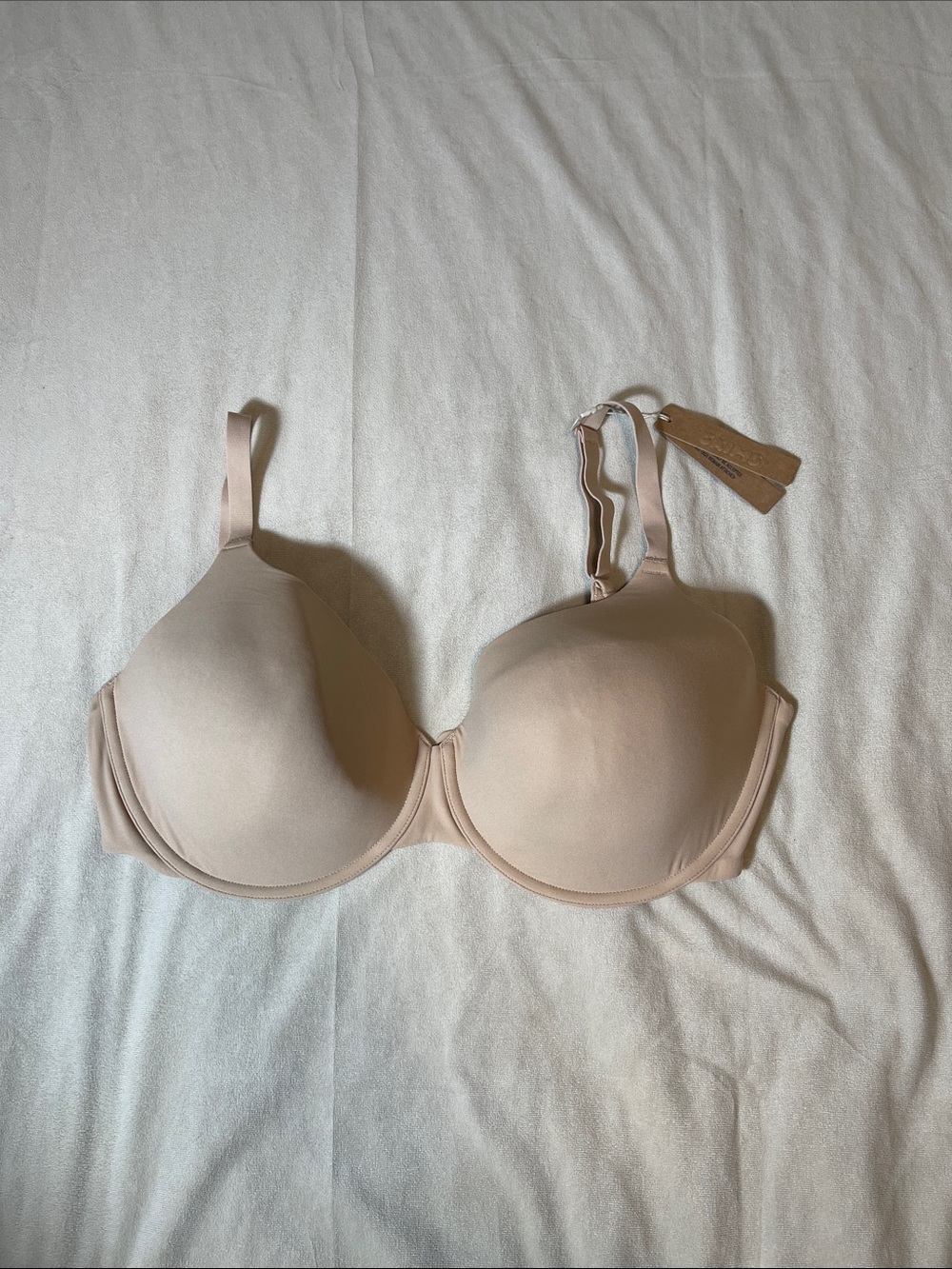 SKIMS Fits Everybody T -Shirt Demi Bra Clay 38DD NWT